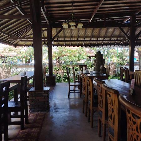 Kartika Dahayu Private Pool Villas Sukawati  Ngoại thất bức ảnh