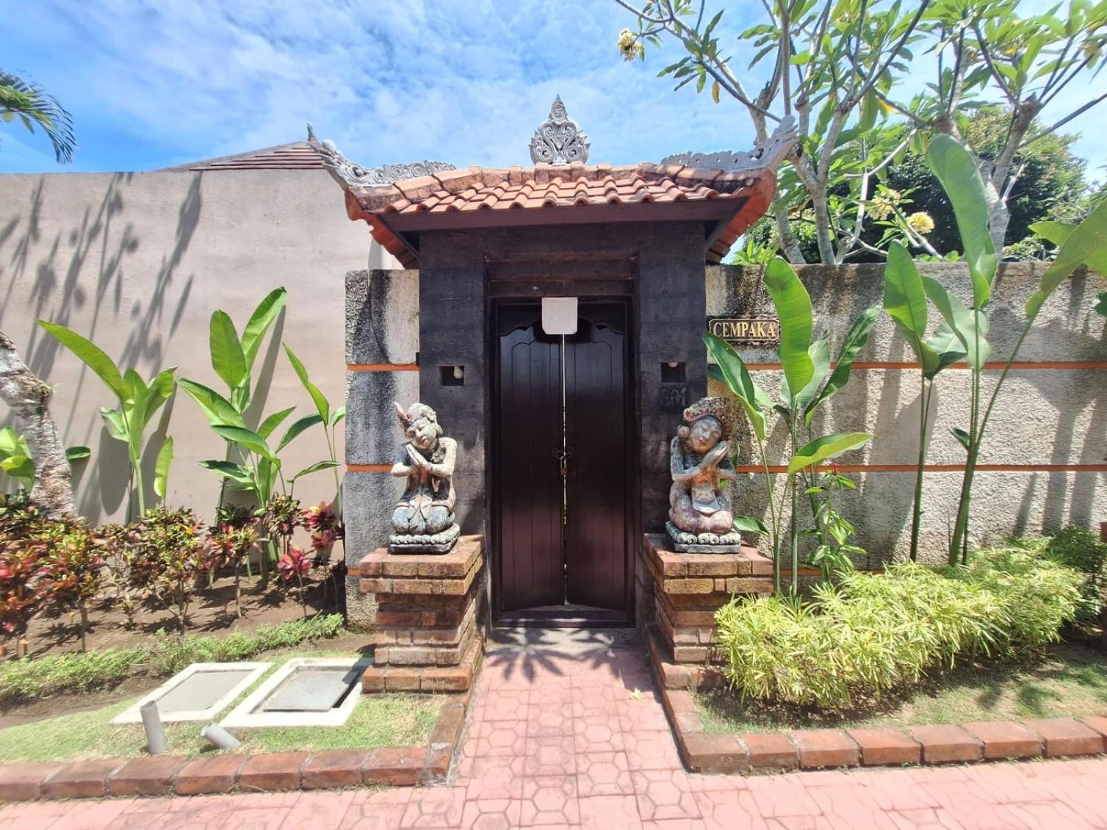 Kartika Dahayu Private Pool Villas Sukawati  Ngoại thất bức ảnh