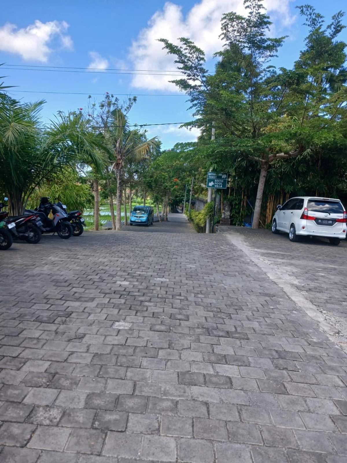 Kartika Dahayu Private Pool Villas Sukawati  Ngoại thất bức ảnh